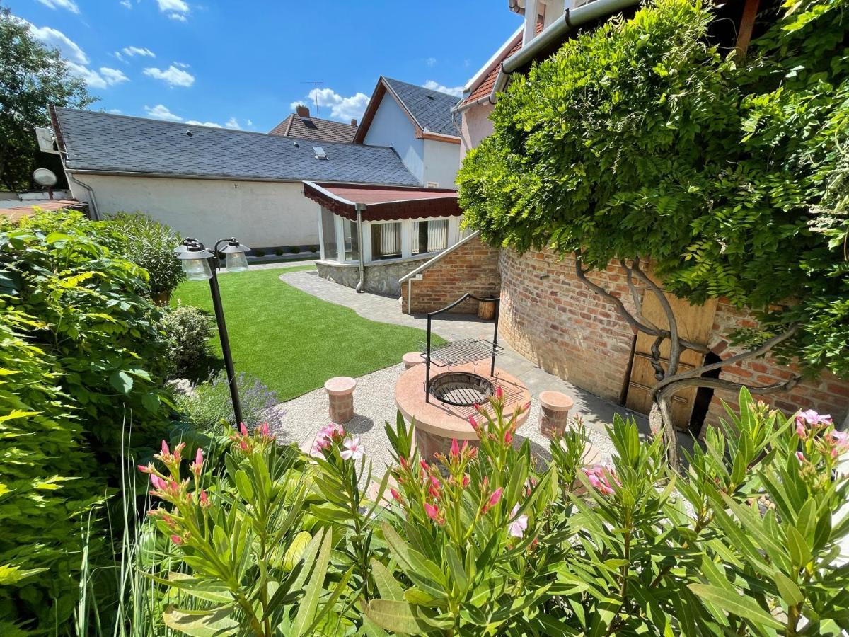 Apartmán Zoli Apartmanok-zoli Koelcsey 19 Hajduszoboszlo