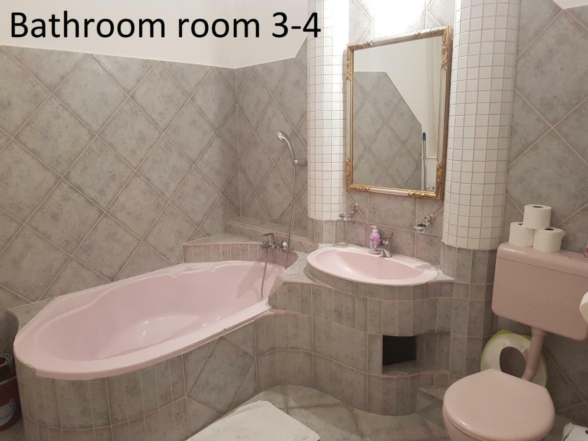 Zoli Apartmanok-zoli Koelcsey 19 Apartment Hajduszoboszlo